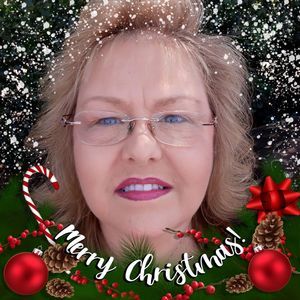 Meet your Posher, Carol